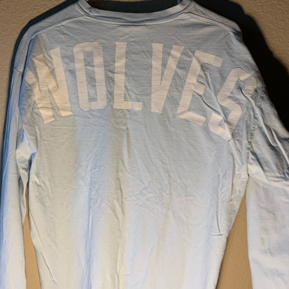 WOLVES Garphic Long Sleeve